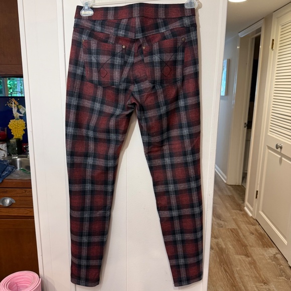 Hue - adorable plaid pants/leggings - size M - EUC - Picture 2 of 5